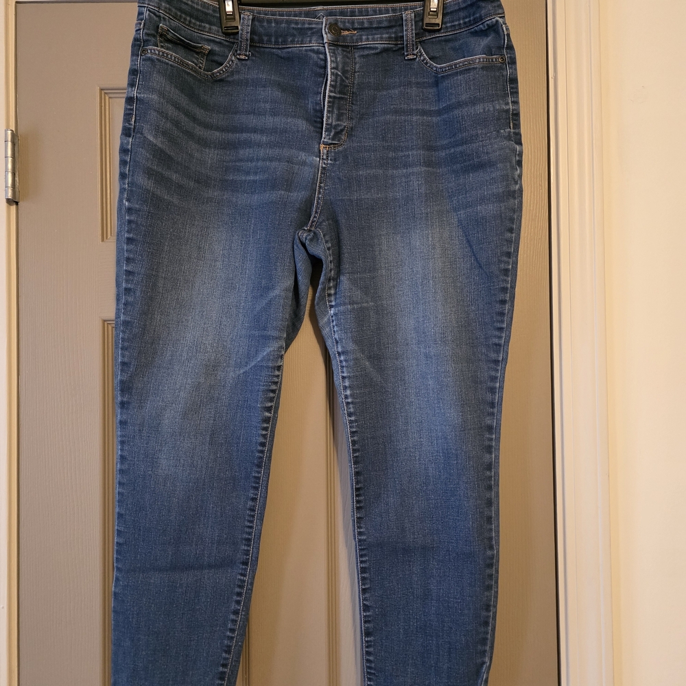 St. John's Bay Women's Skinny Jeans in Blue